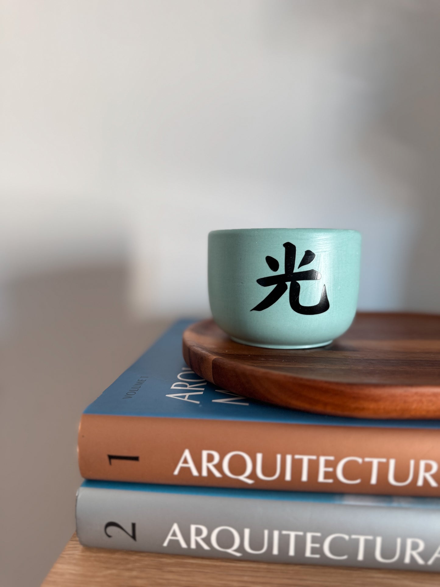 Medium light green candle - Black Week edition