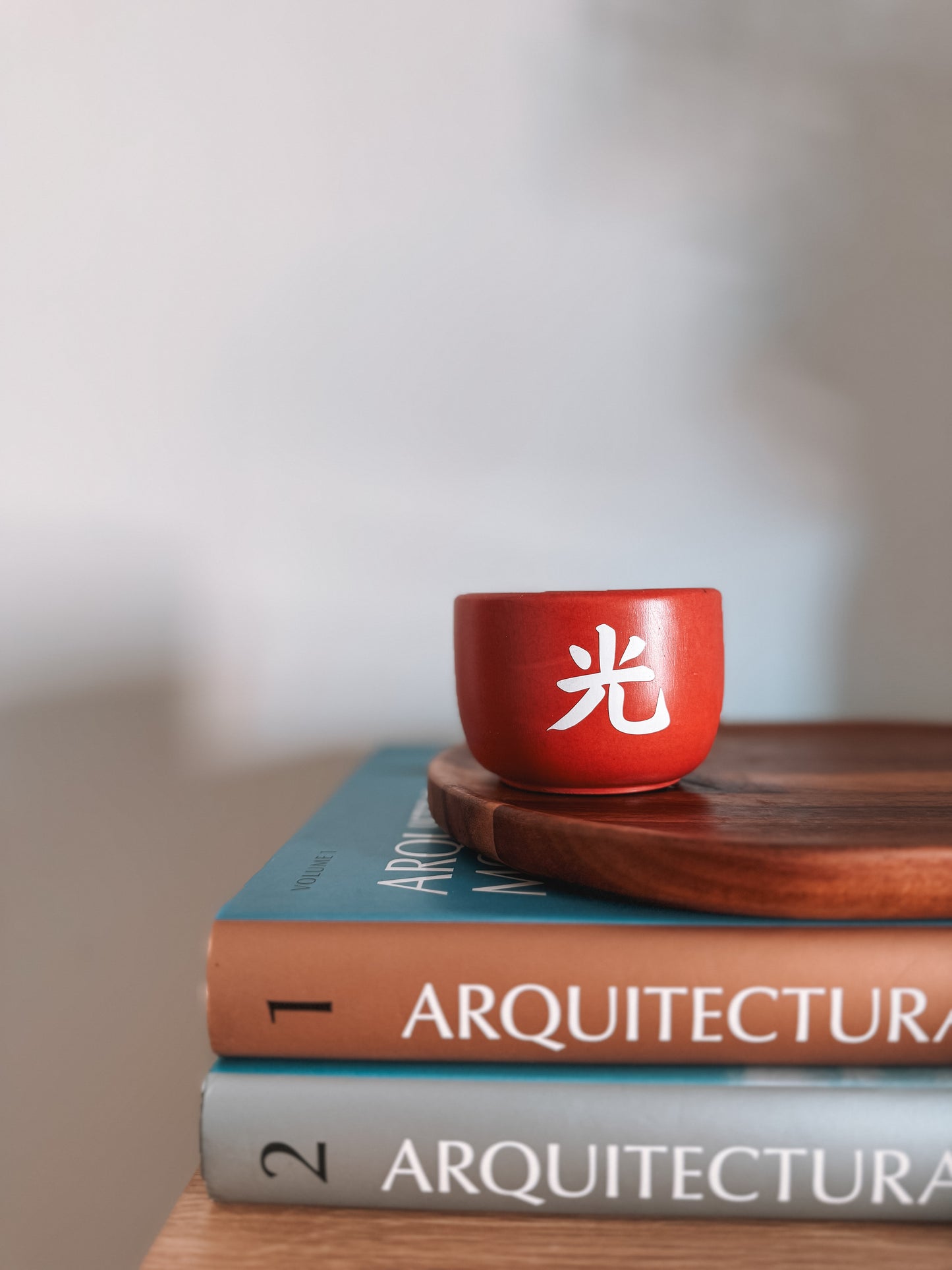 Vela pequena vermelha - Edição black week