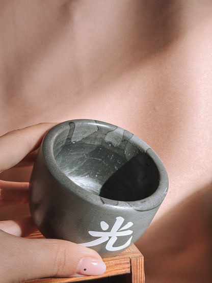 Vela pequena cinza - Edição black week