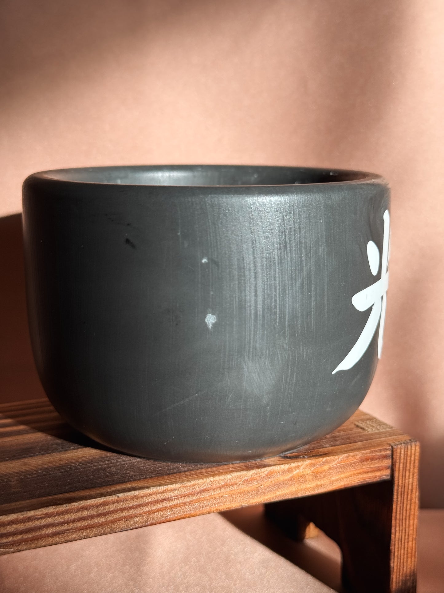 Medium dark gray candle - Black week edition