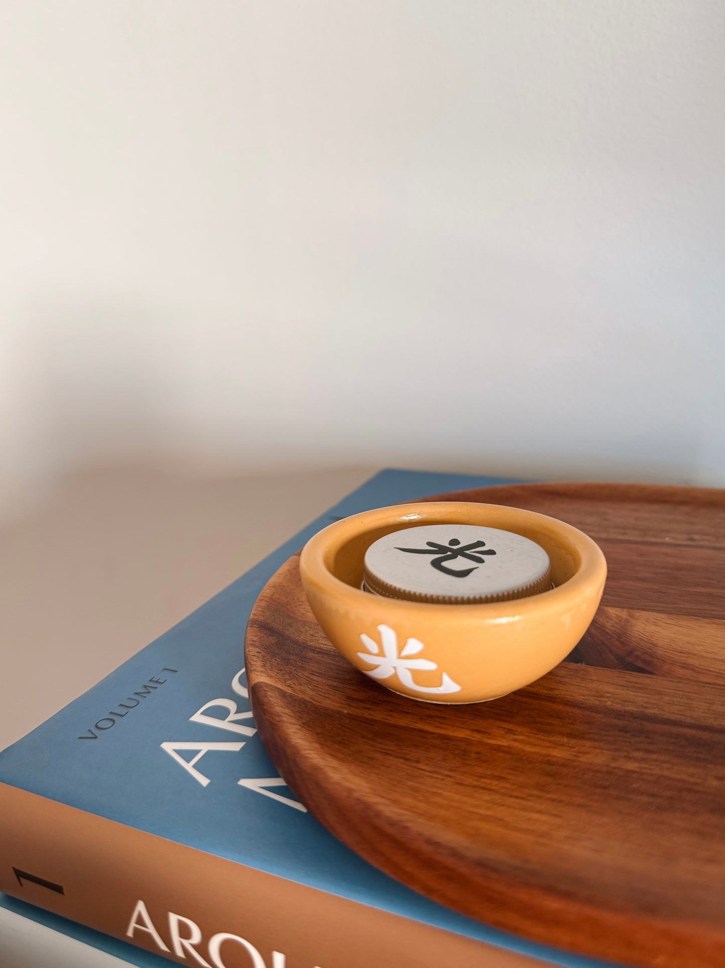 Tealight amarela - Edição black week