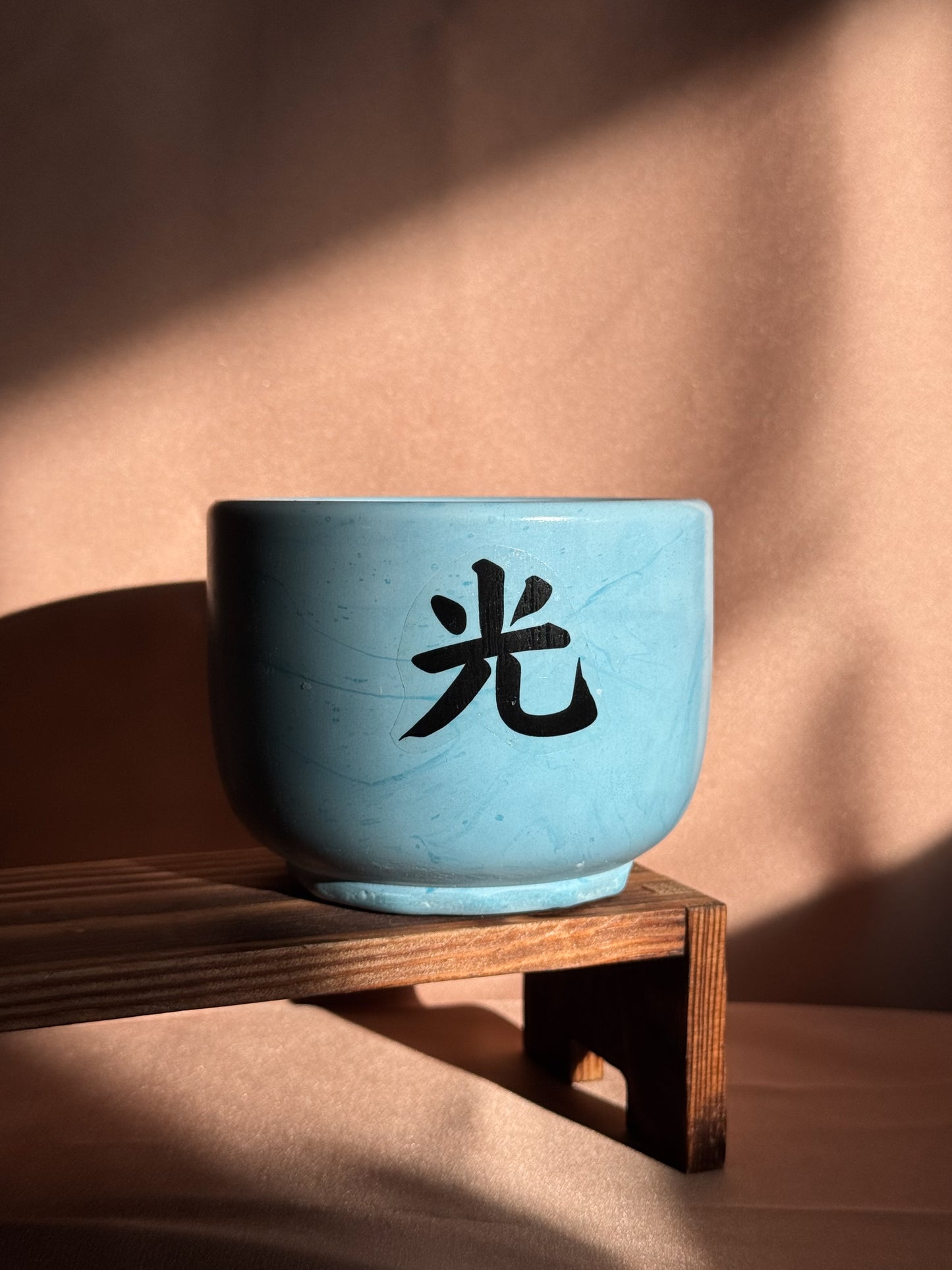 Medium blue candle - Black week edition