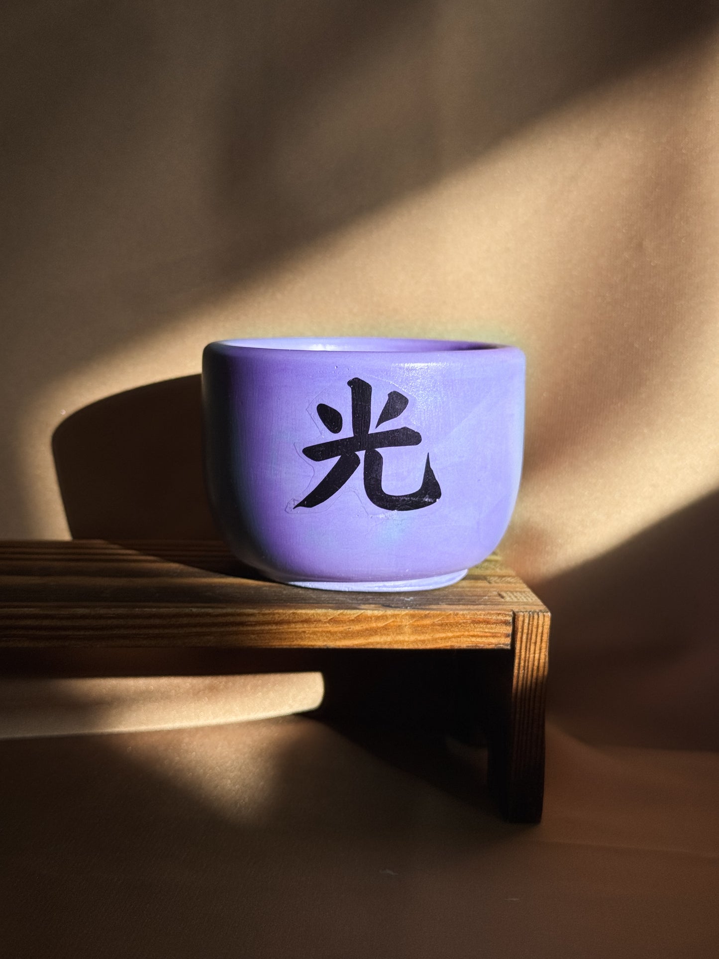 Vela pequena roxa - Edição black week