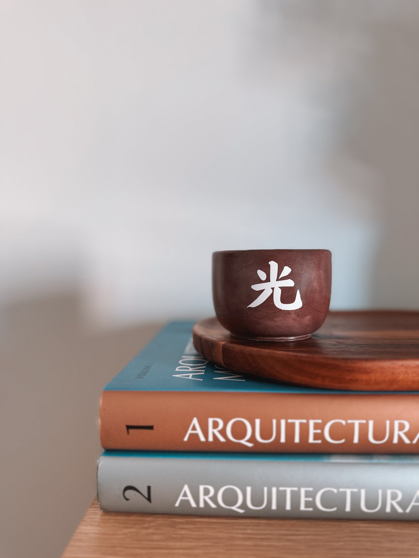 Vela pequena bordô escuro - Edição black week