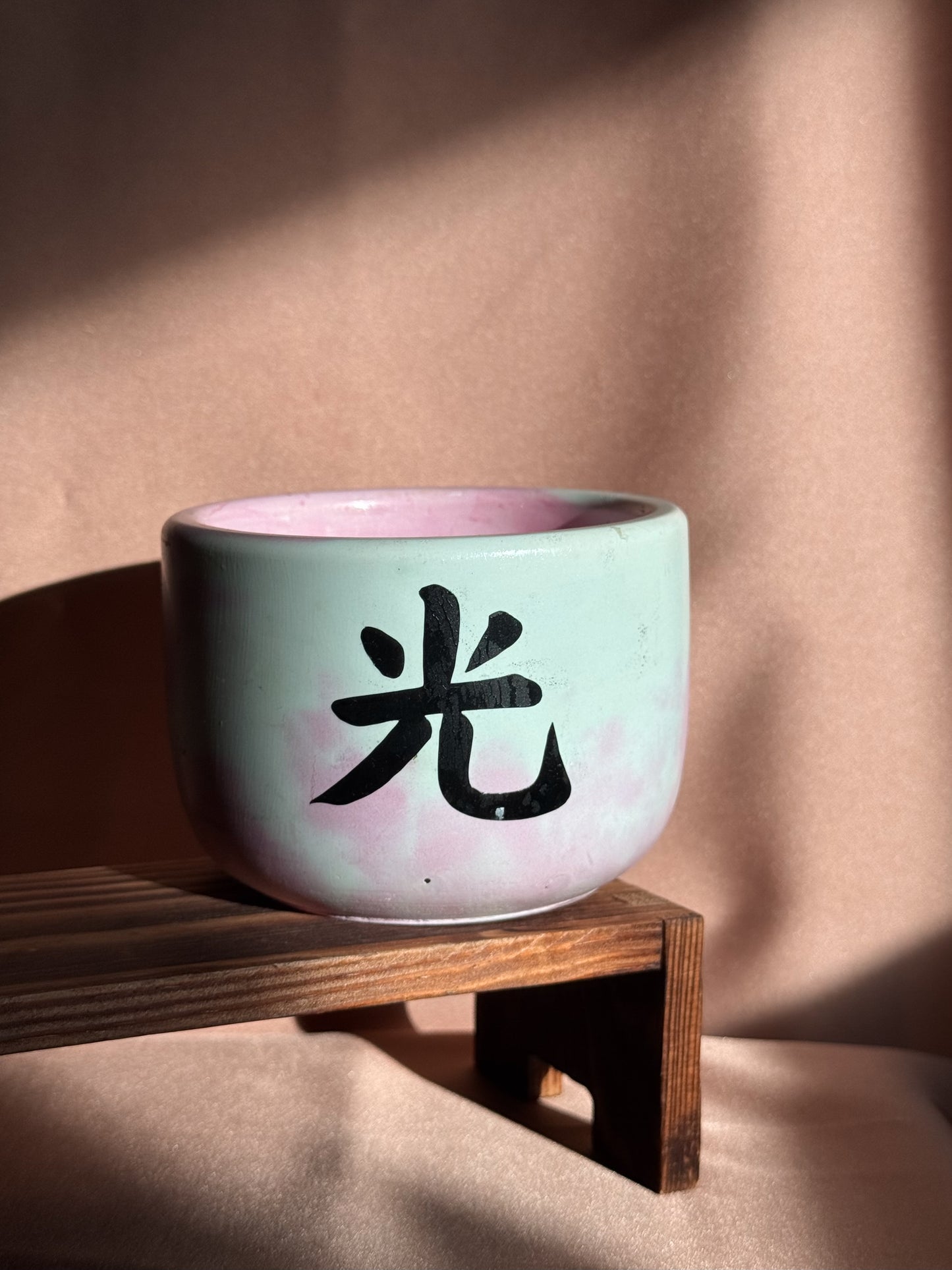 Medium green and pink candle - Black week edition