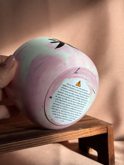 Medium green and pink candle - Black week edition