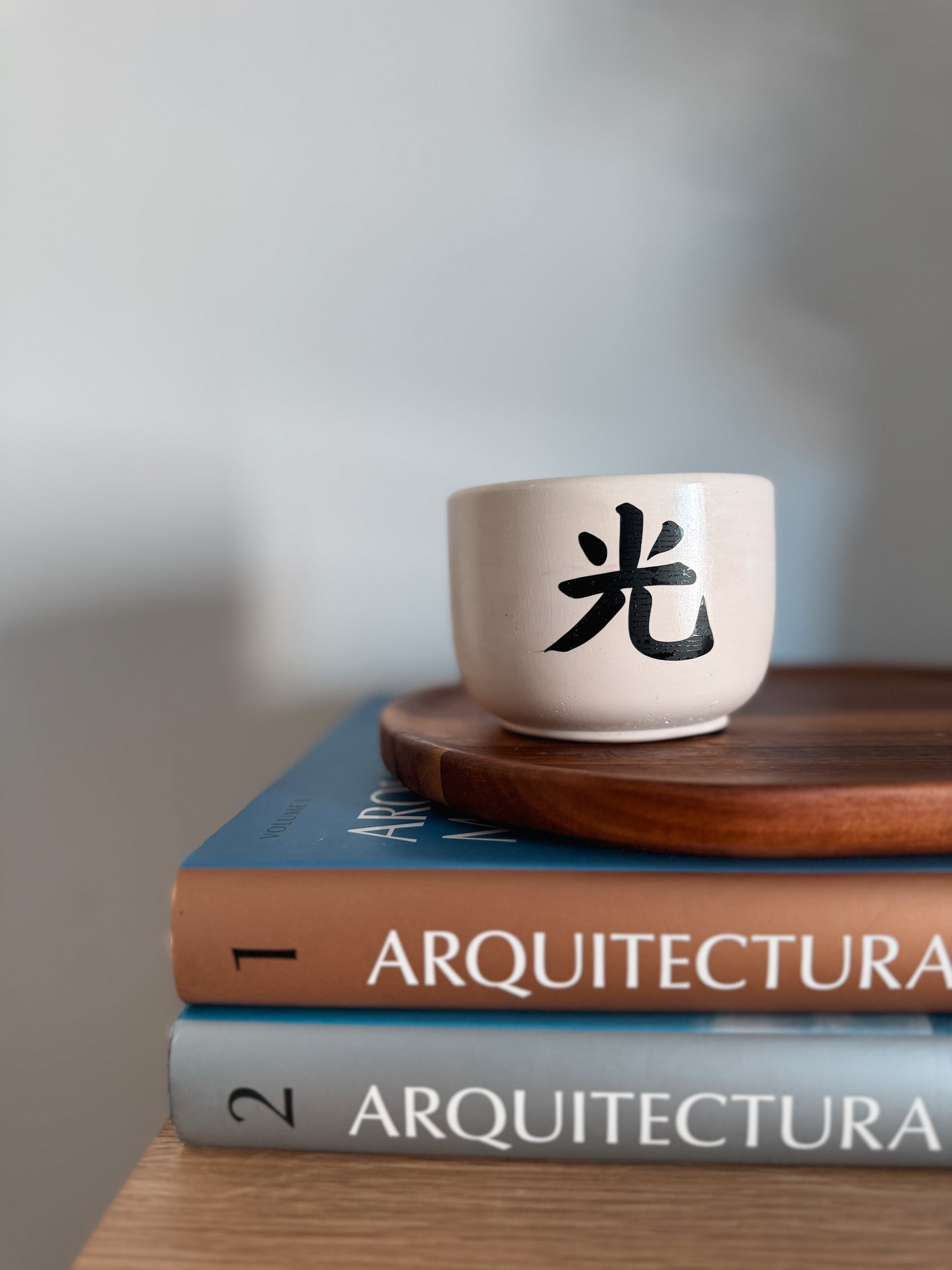 Vela média creme - Edição black week