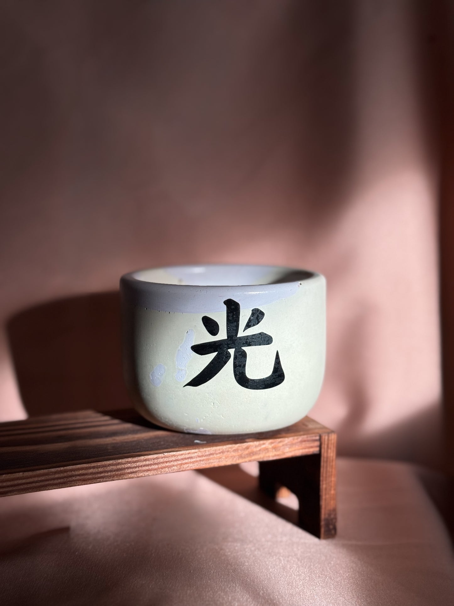 Medium lilac and yellow candle - Black week edition